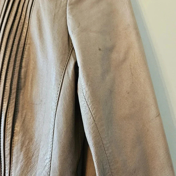 Danier Women's Ruffled Boho Leather Moto Casual Jacket Biker Sand Tan Size XS. - Picture 8 of 15